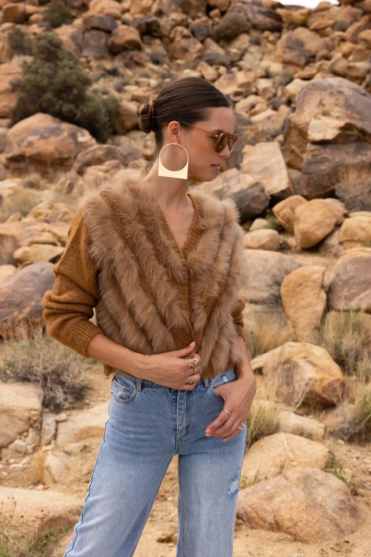 Lisa Maree By The Fireside Cardigan - Brown-Hand In Pocket