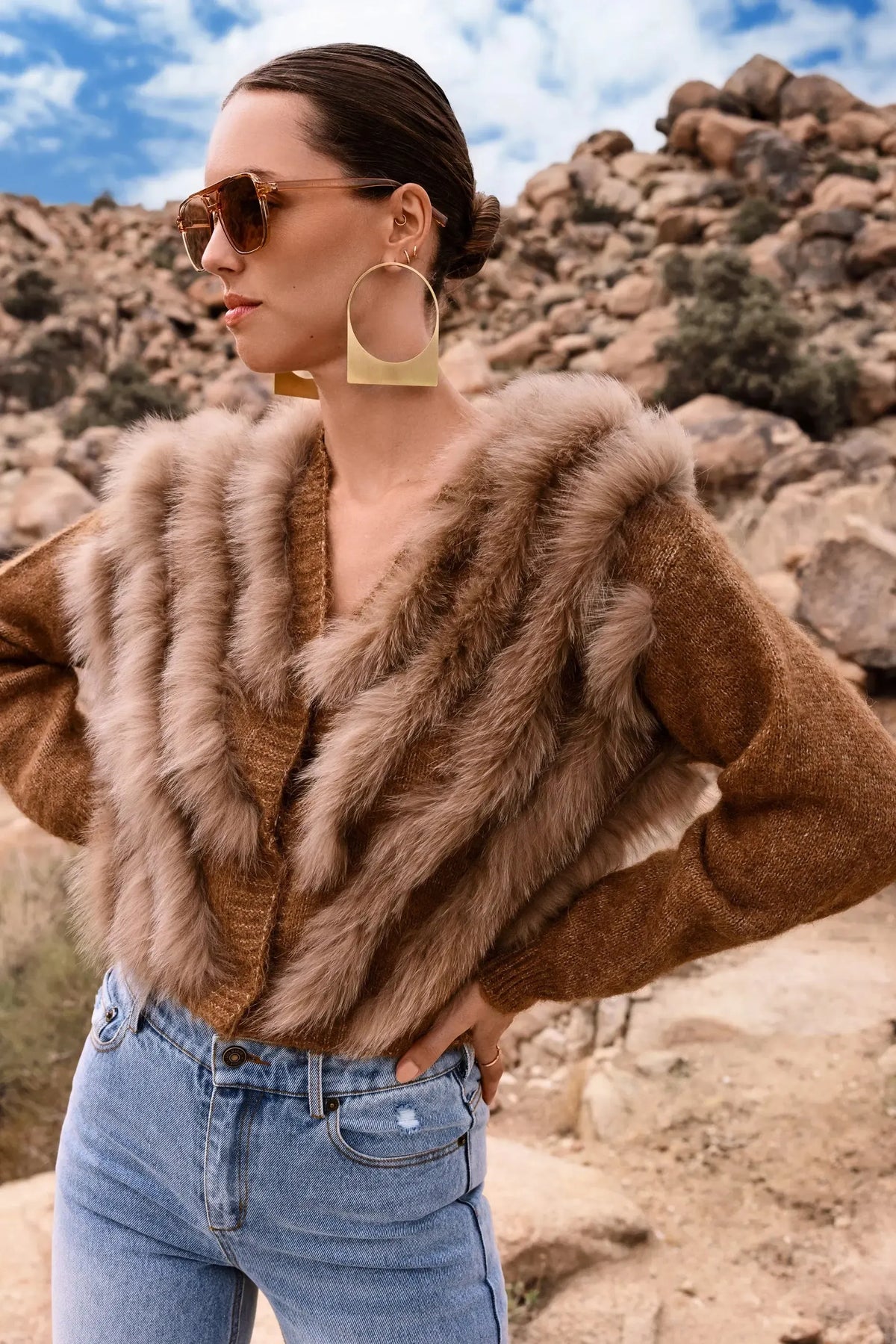 Lisa Maree By The Fireside Cardigan - Brown-Hand In Pocket