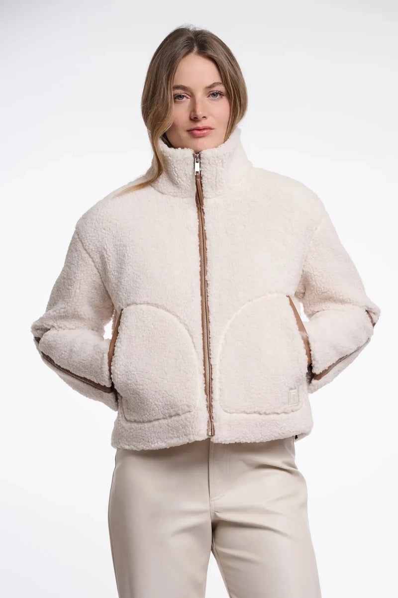 Rino & Pelle Jaydee Jacket With Zip Closure - Birch-Hand In Pocket