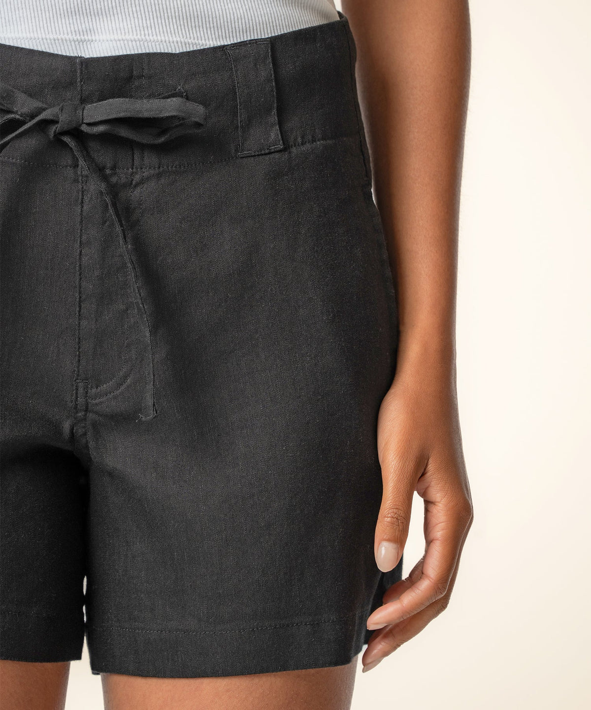 KUT Katie High Rise Drawstring Short - Black-Hand In Pocket