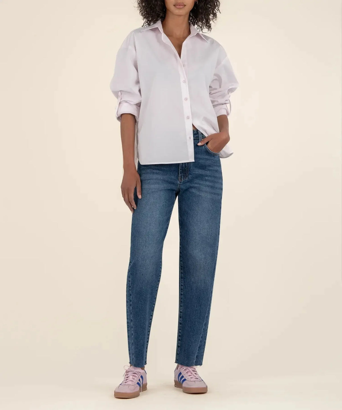 KUT Ashley High Rise Slouchy Barrel Jean- Moderate-Hand In Pocket