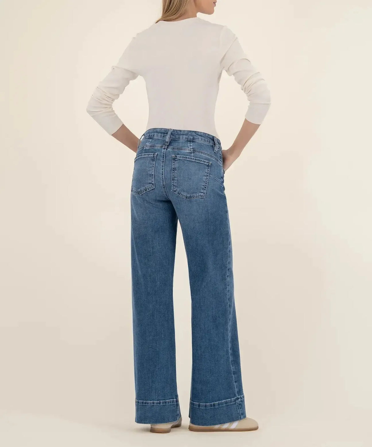 KUT Maya High Rise Wide Leg Jean - Amuse-Hand In Pocket