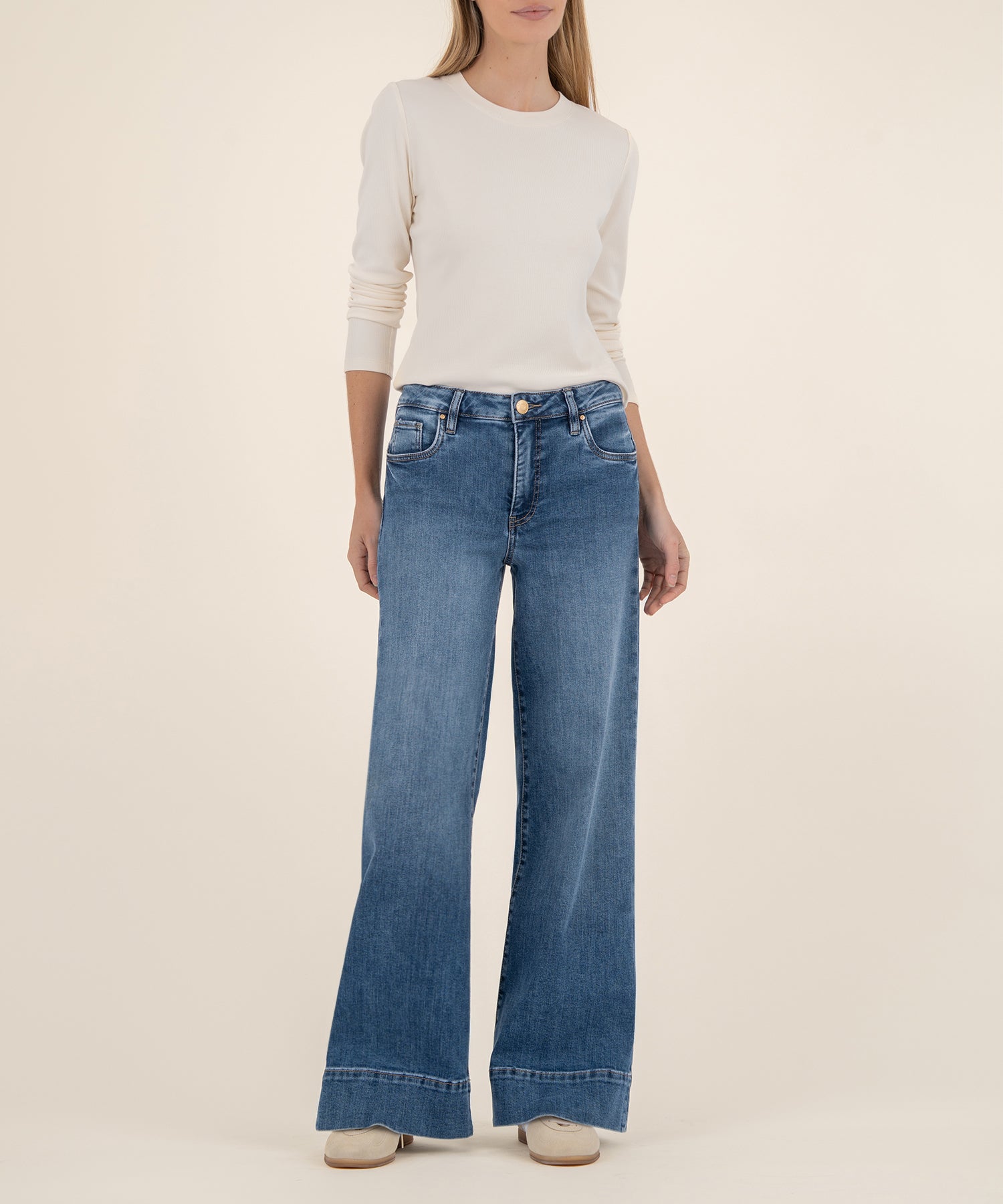 KUT Maya High Rise Wide Leg Jean - Amuse-Hand In Pocket