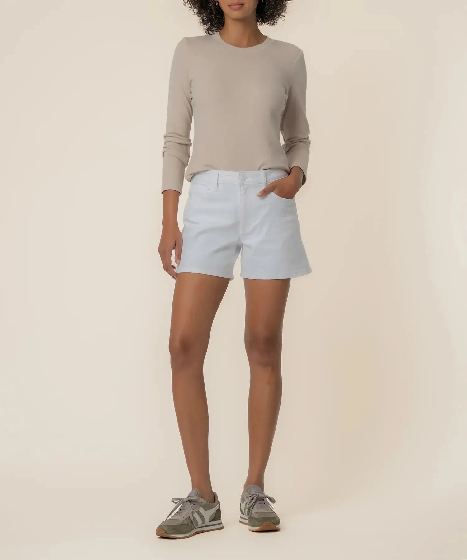 Kut Jane High Rise Shorts - Optic White-Hand In Pocket