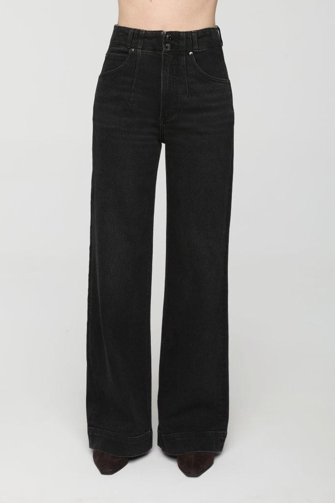 Pistola Lana DBL Button High Rise Ultra Wide Leg - Jetset-Hand In Pocket