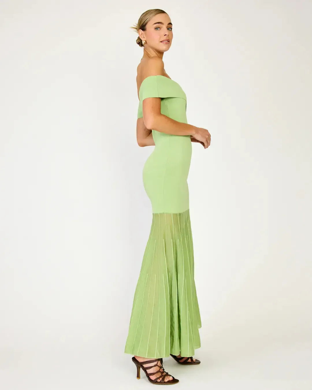 Line + Dot Rowan Sweater Dress- Green-Hand In Pocket