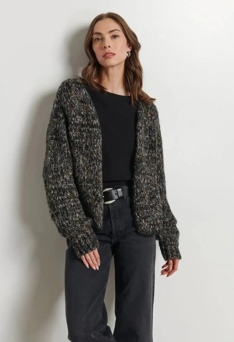Line Iris Cardigan Harvest Night-Hand In Pocket