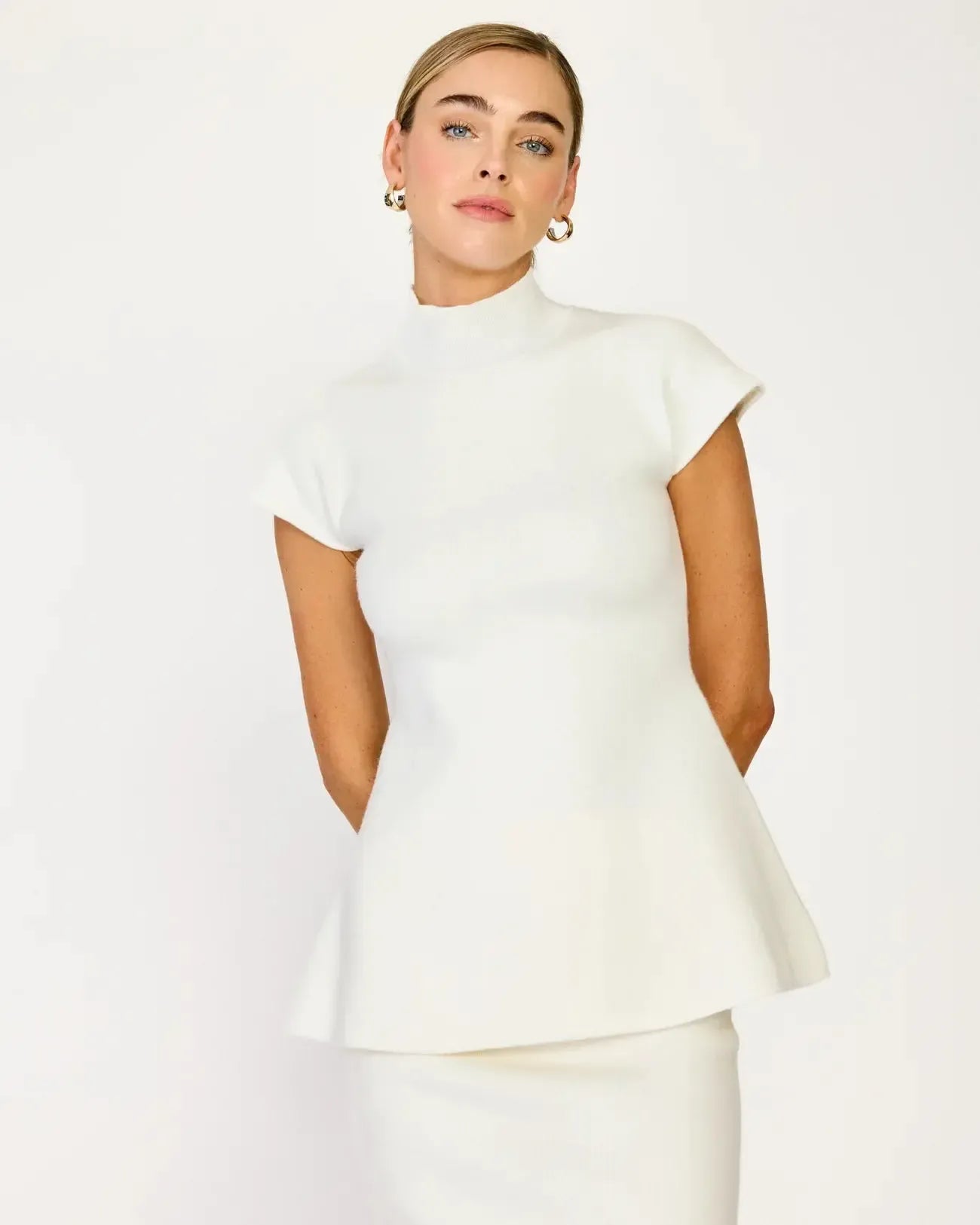 Line + Dot Druna Knit Peplum Top- Ivory – Hand In Pocket
