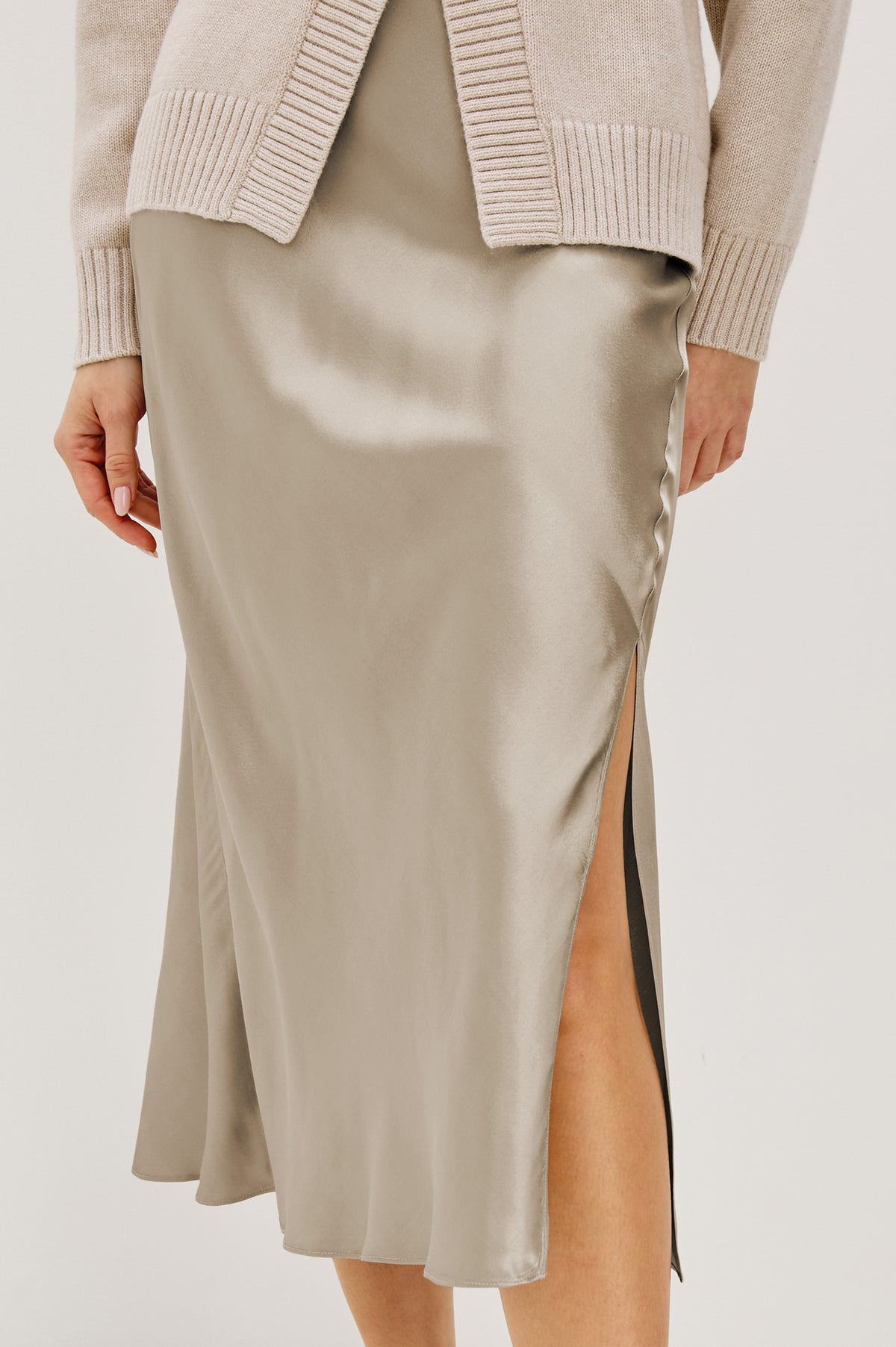 Rails Maya Midi Skirt- Mink-Hand In Pocket