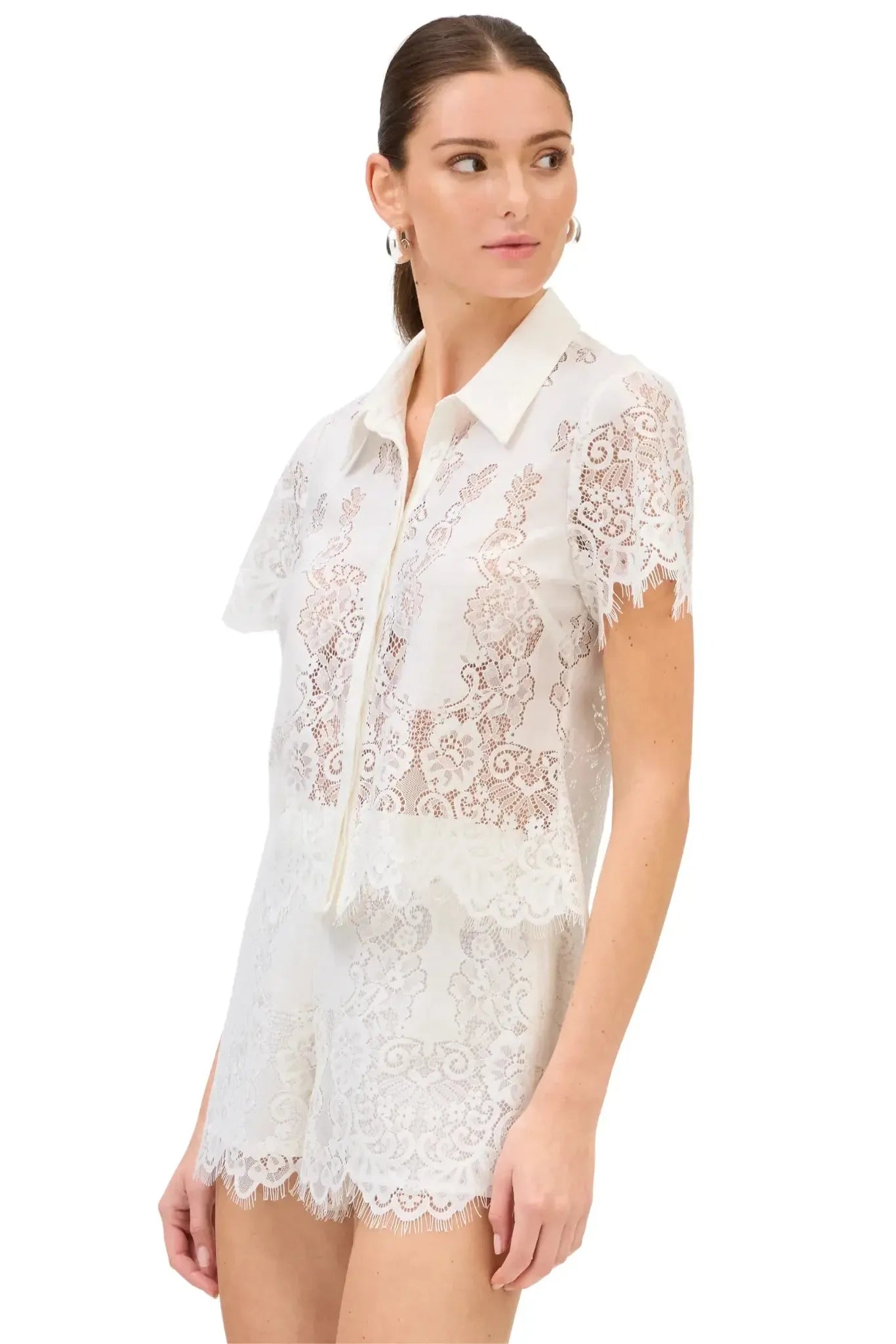 Allison Sparrow Shorts - White-Hand In Pocket