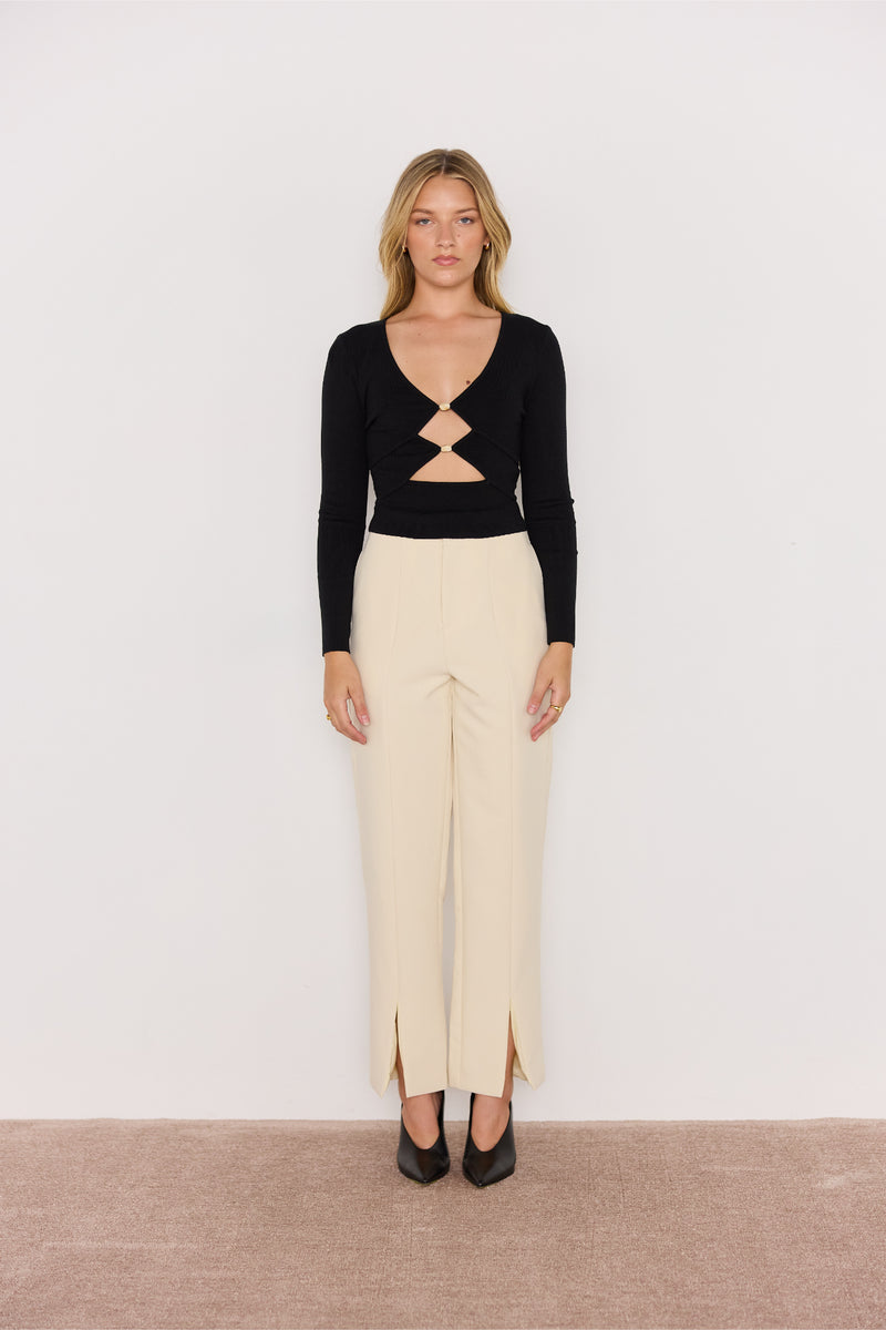 MINKPINK Saylor Knit Top - Black-Hand In Pocket