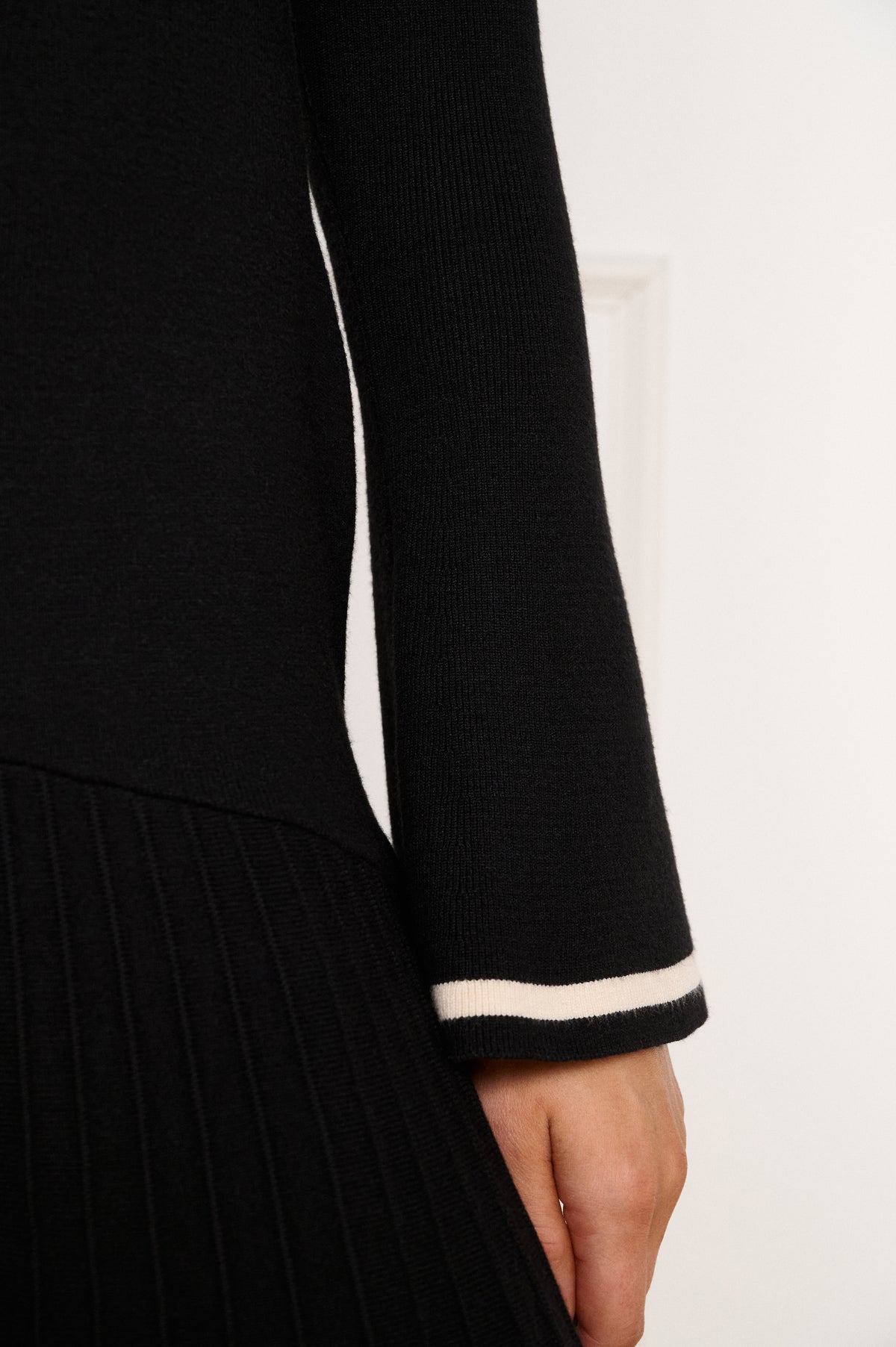 Minkpink Belle Knit Dress - Black/Cream-Hand In Pocket