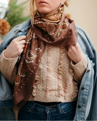 Estelle Rodeo Scarf - Cappuccino-Hand In Pocket