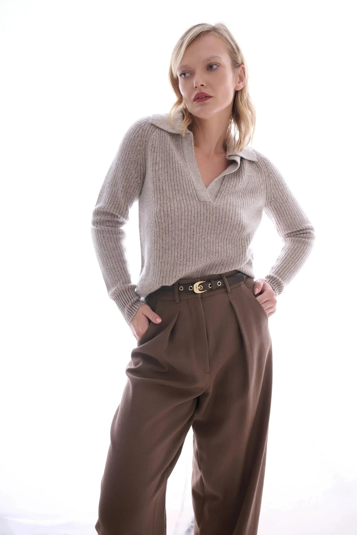Laurel & Gold Sawtelle Belt - Chocolate-Hand In Pocket