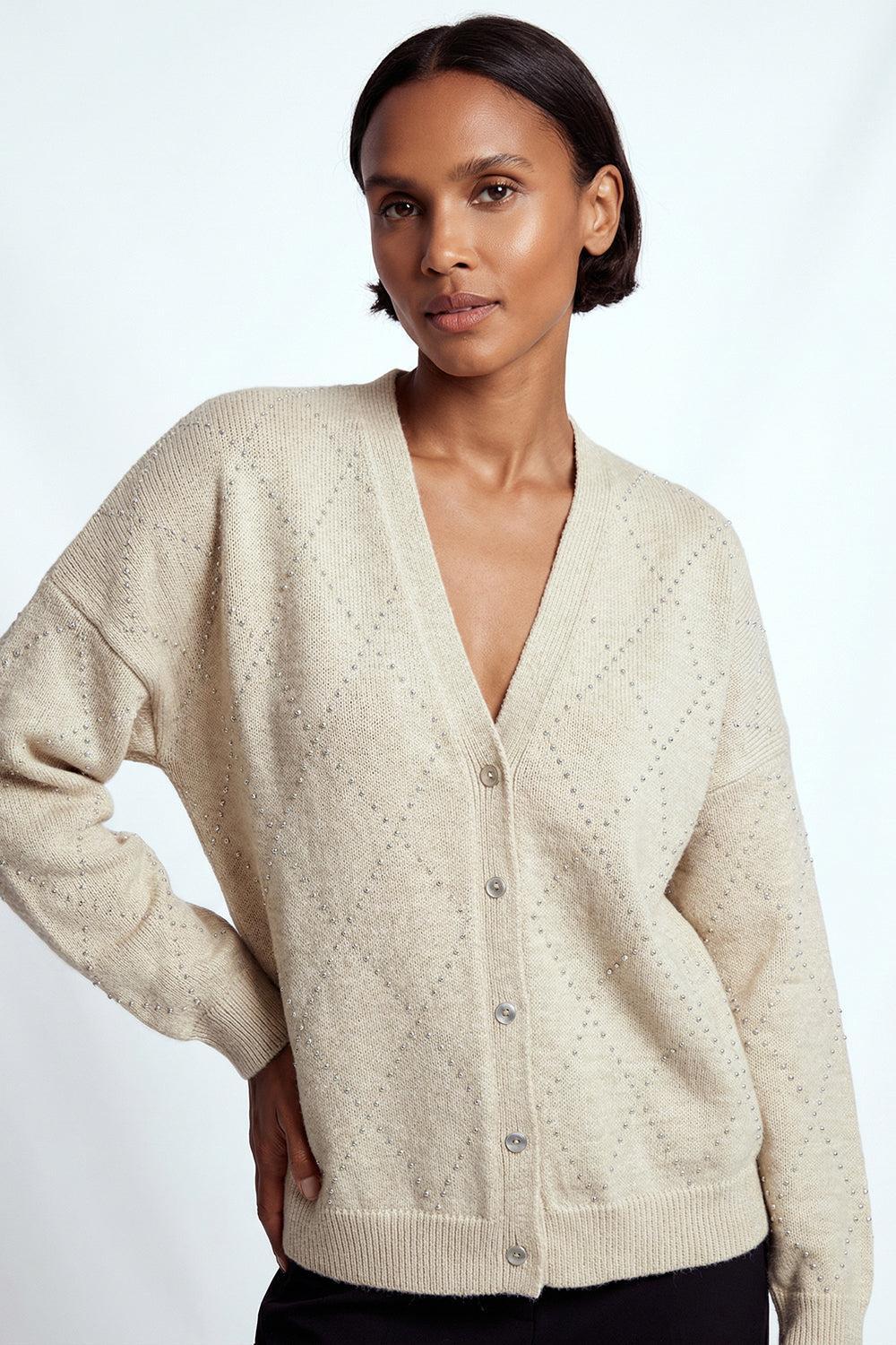 Exquise Novais K.Cardigan - Ecru-Hand In Pocket