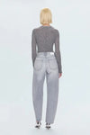 Pistola Wes Jean- Enigma-Hand In Pocket