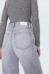 Pistola Wes Jean- Enigma-Hand In Pocket