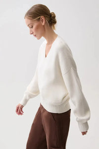 Pistola Nika Heavyweight V Neck Sweater - White-Hand In Pocket
