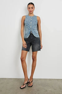Rails Portola Vest- Blue Eyed Girl-Hand In Pocket