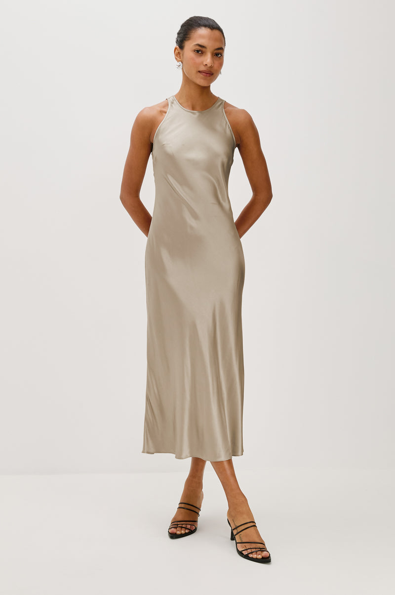 Rails Solene Dress -Mink-Hand In Pocket