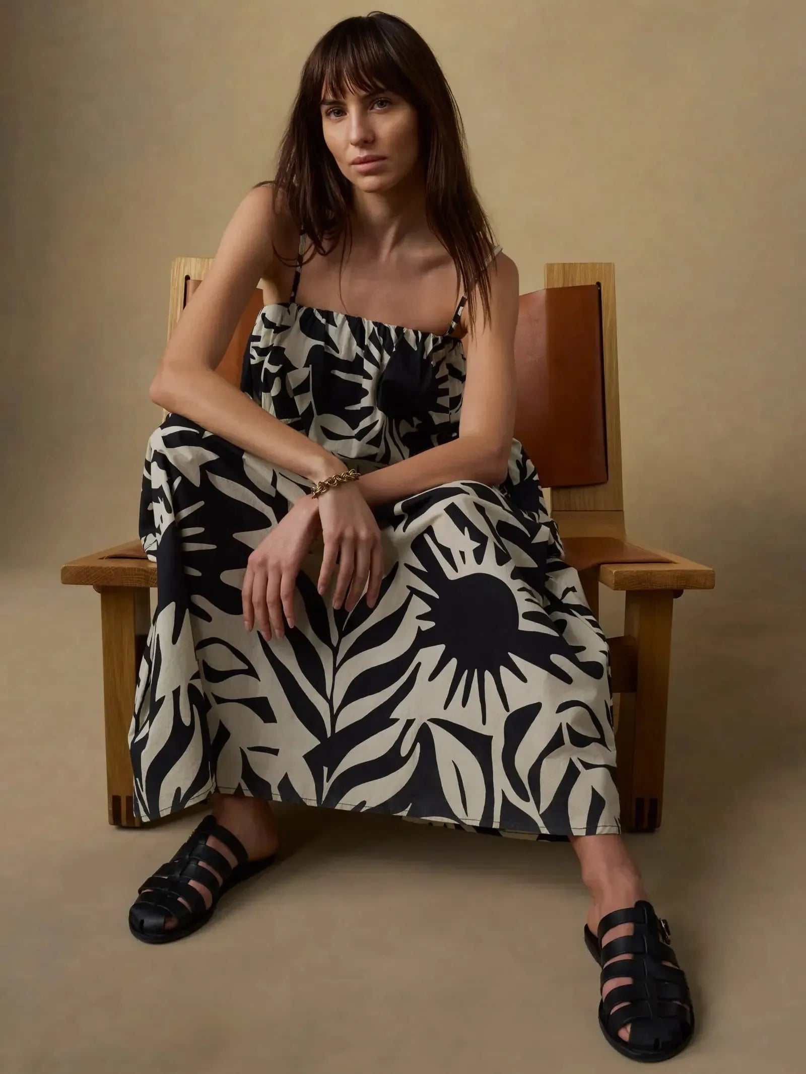 Faherty Coastal Poplin Kaua Dress - Garden Sonata-Hand In Pocket