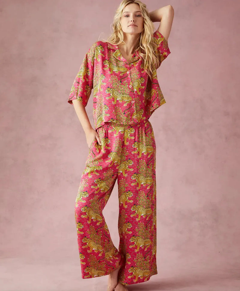 Print Fresh Bagheera Wildest Dreams Set - Hot Pink-Hand In Pocket