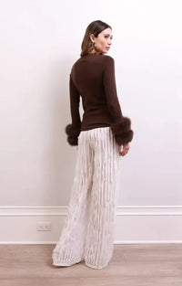 Lisa Maree Samara Sweater - Brown-Hand In Pocket