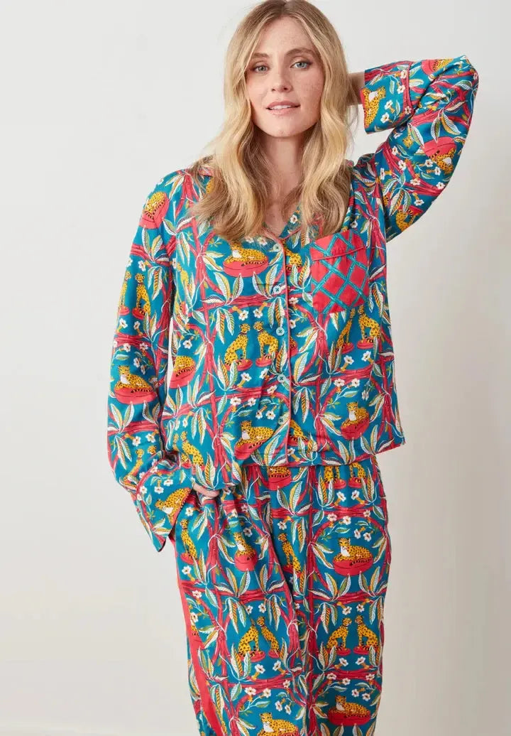 Print Fresh Royal Cheetah Satin Set - Rittenhouse-Hand In Pocket