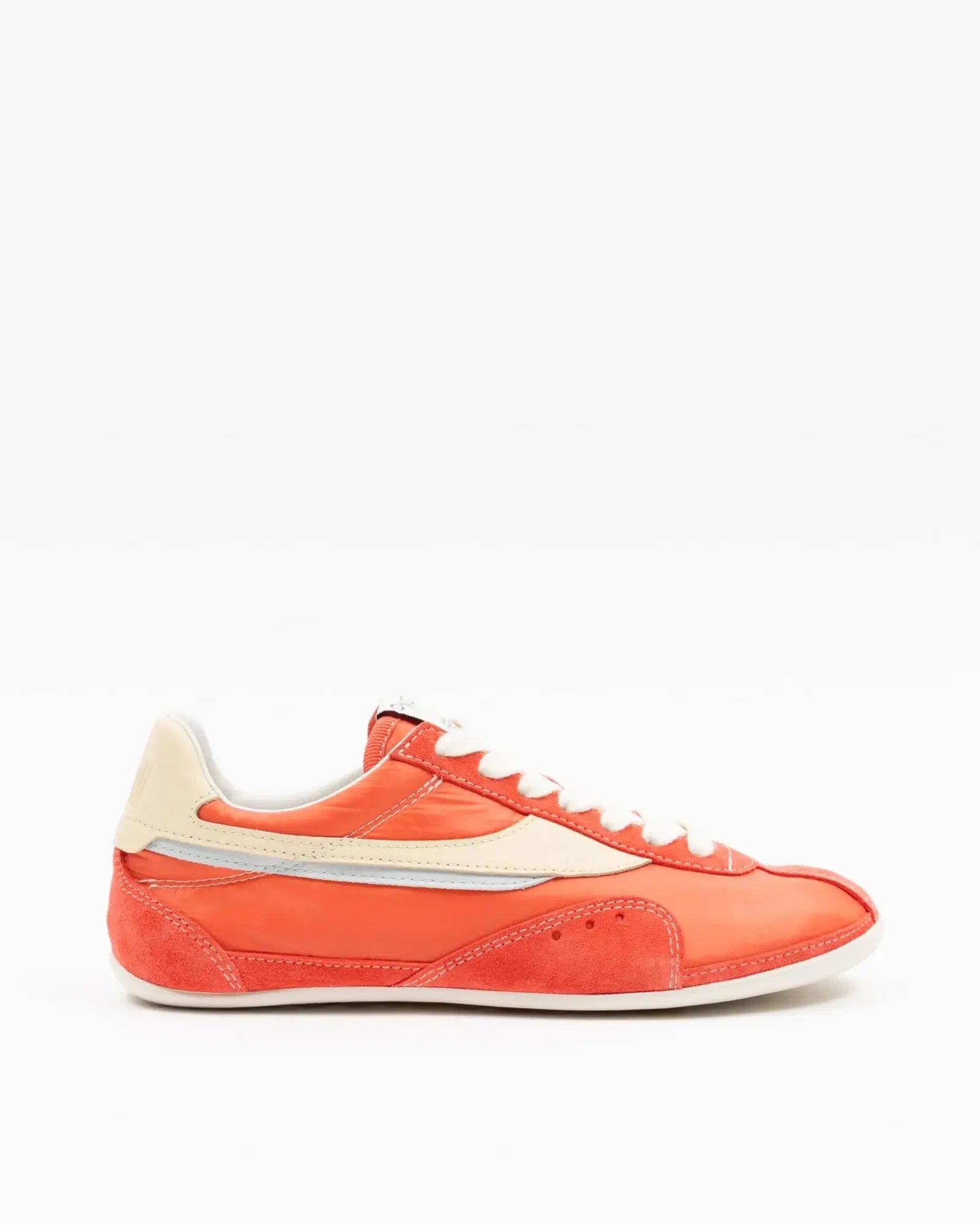 Oncept Temple - Grenadine-Hand In Pocket