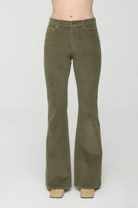 Pistola Kinsley Mid Rise Ultra Flare - Sequoia-Hand In Pocket