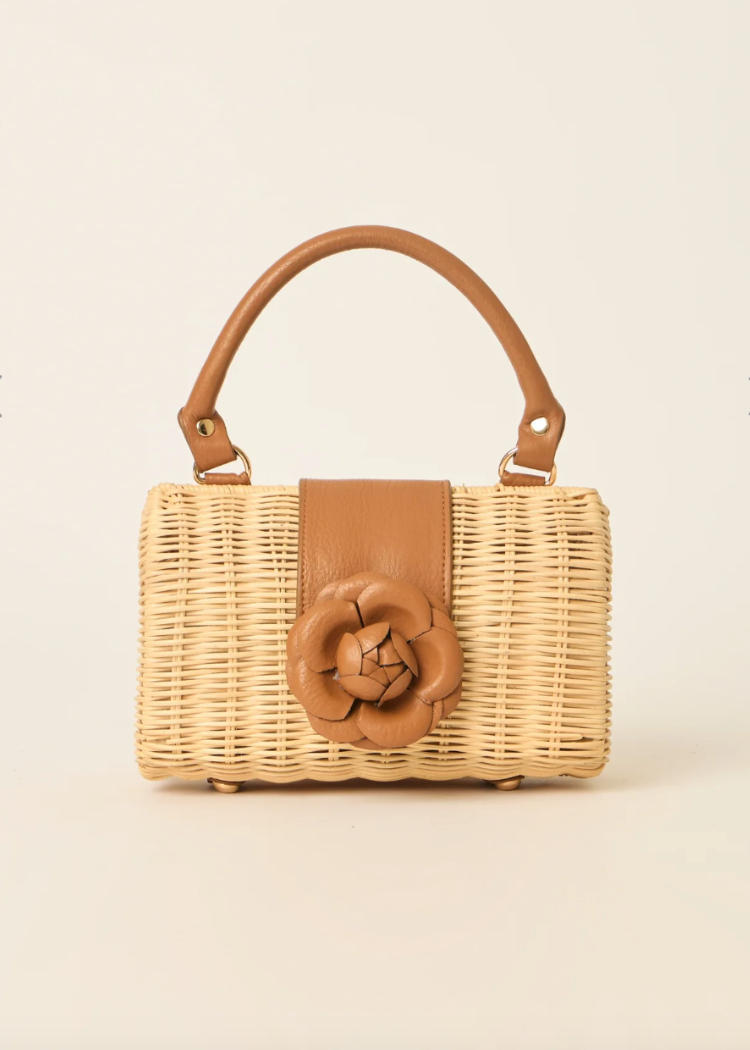 BTB Melody Clutch- Natural/ Choc-Hand In Pocket