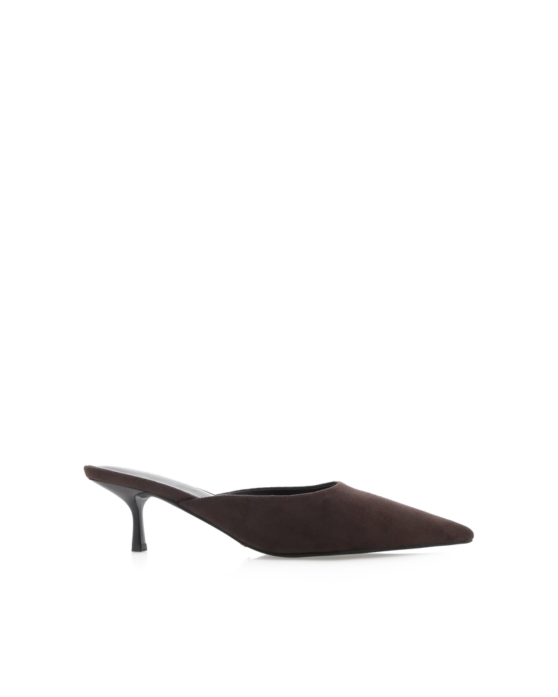 Billini Wynonna Mule- Dark Cacao-Hand In Pocket