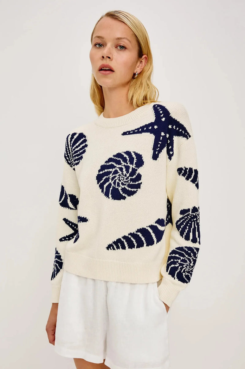 Rails Zoey Top- Seashells-Hand In Pocket