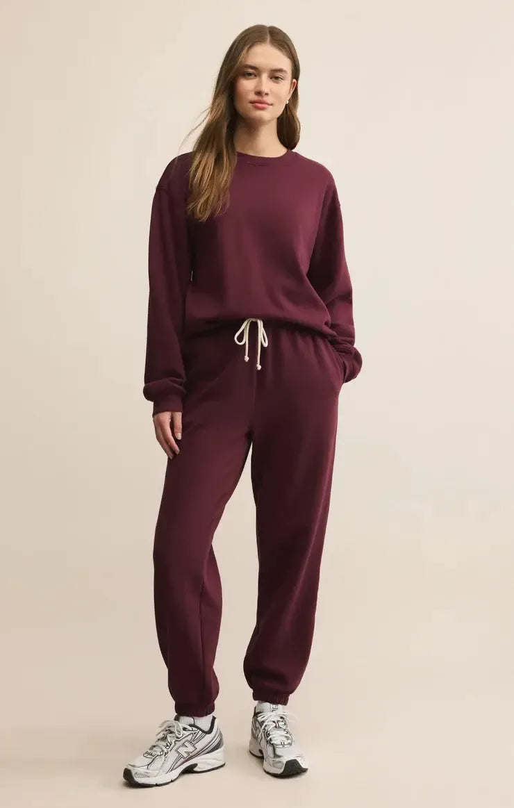 Z Supply Stadium Jogger- Merlot-Hand In Pocket