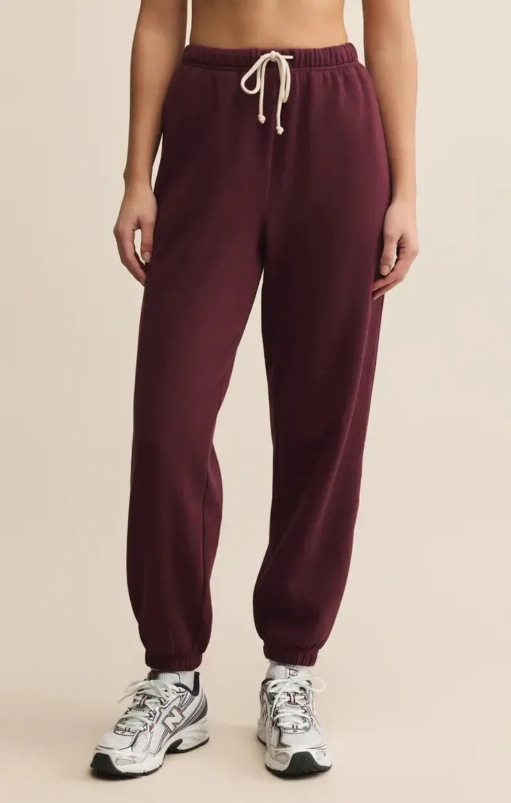 Z Supply Stadium Jogger- Merlot-Hand In Pocket