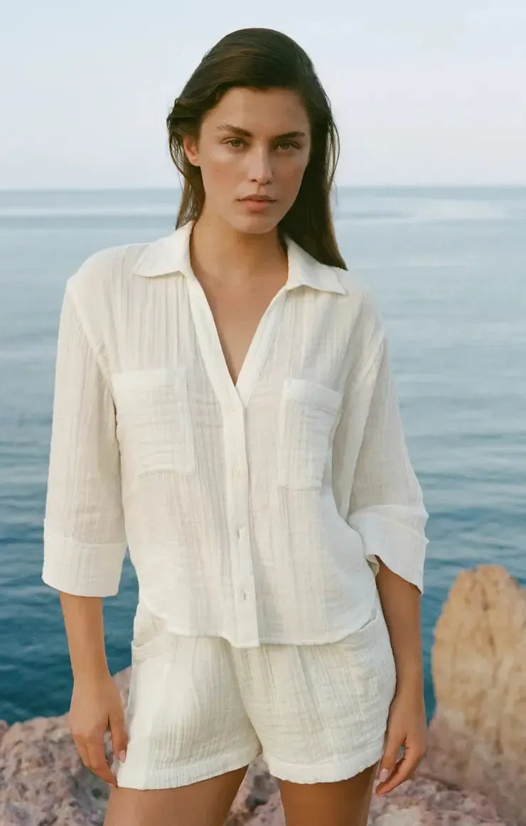 Z Supply Helena Shirt- White-Hand In Pocket