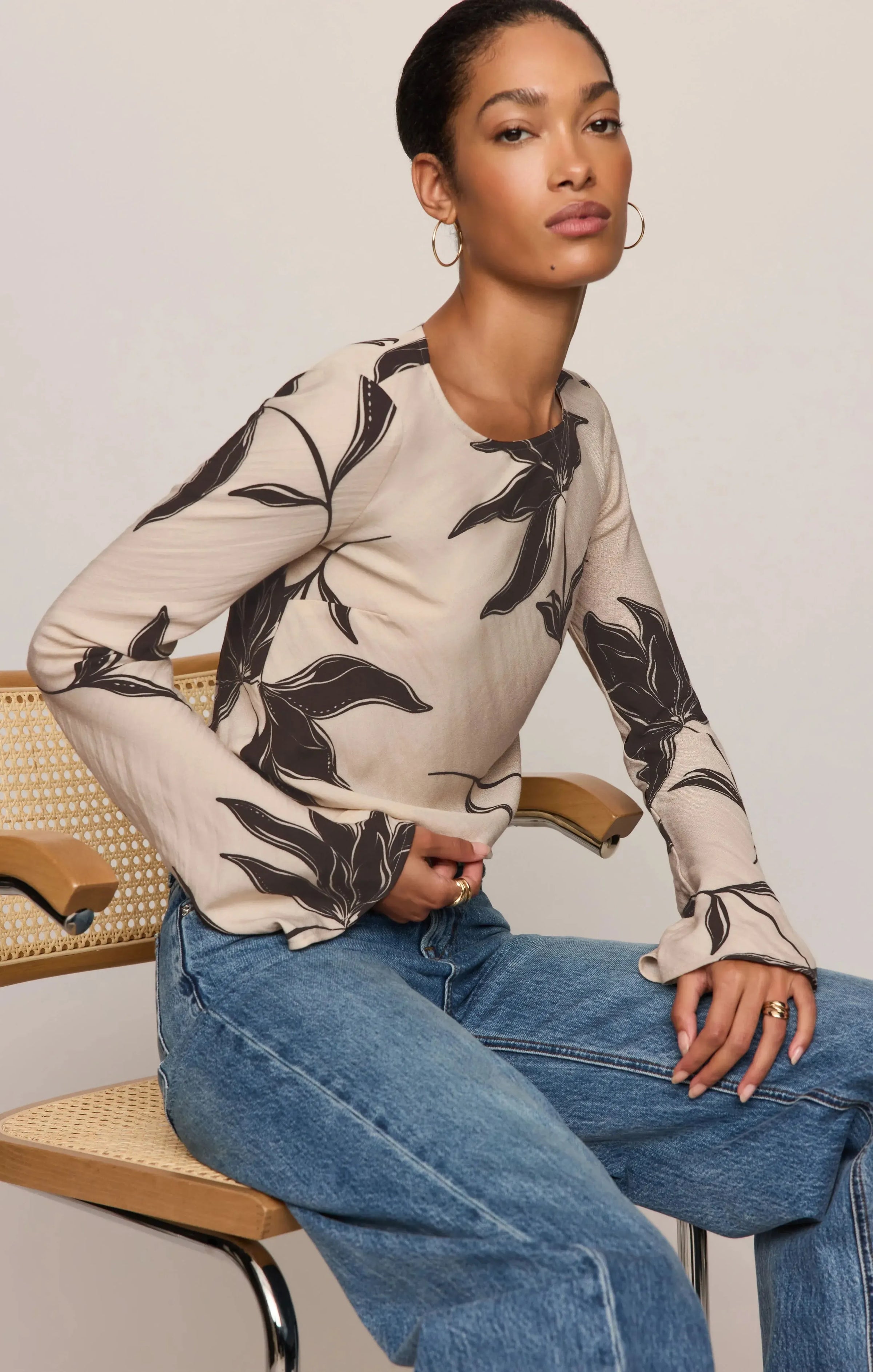 Z Supply Nia Clem Top - Soft Ecru-Hand In Pocket