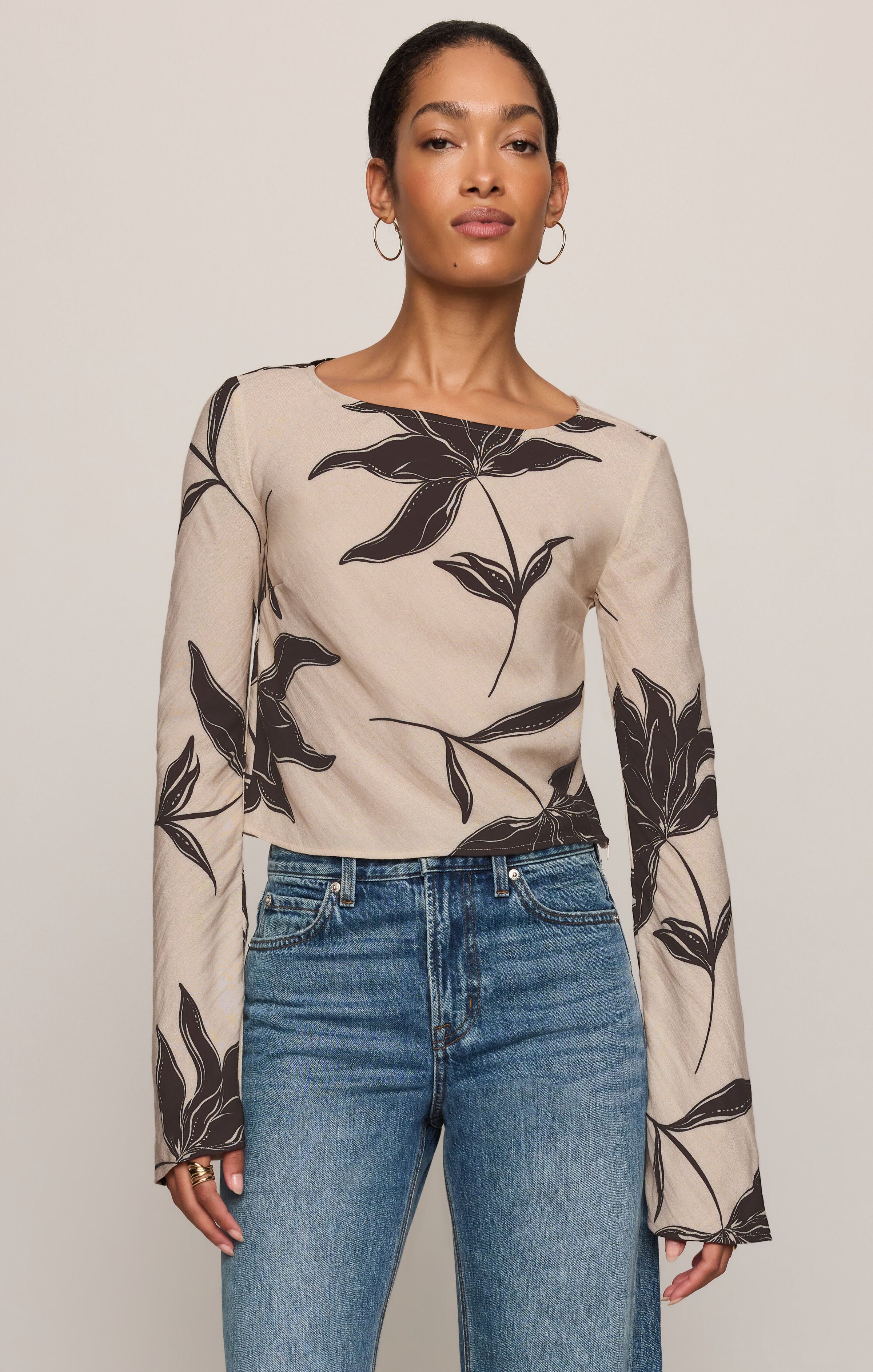Z Supply Nia Clem Top - Soft Ecru-Hand In Pocket