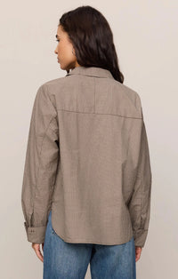 Z Supply On Duty Gingham Button Up Top - Dark Chocolate-Hand In Pocket