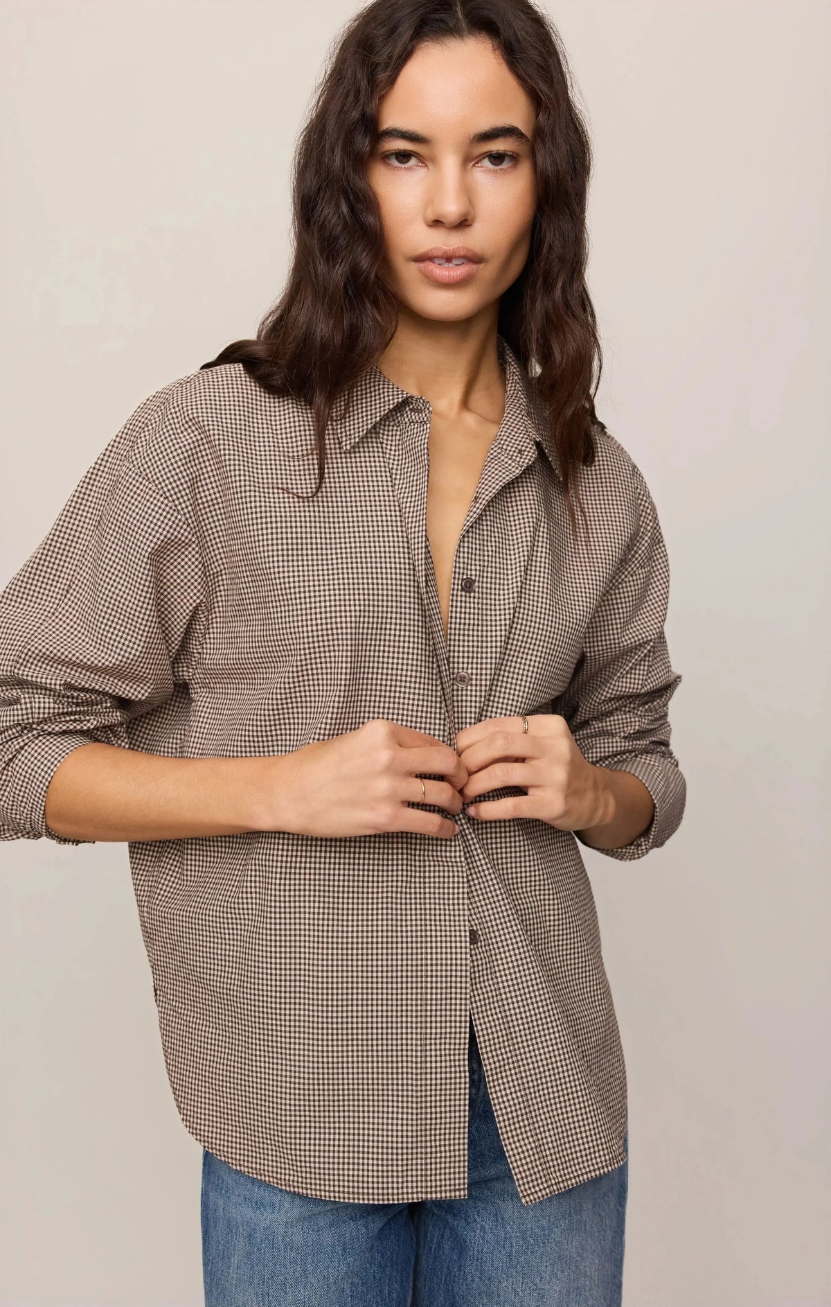 Z Supply On Duty Gingham Button Up Top - Dark Chocolate-Hand In Pocket