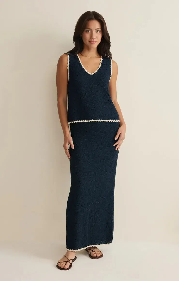 Z Supply Yessenia Tank- Eclipse-Hand In Pocket