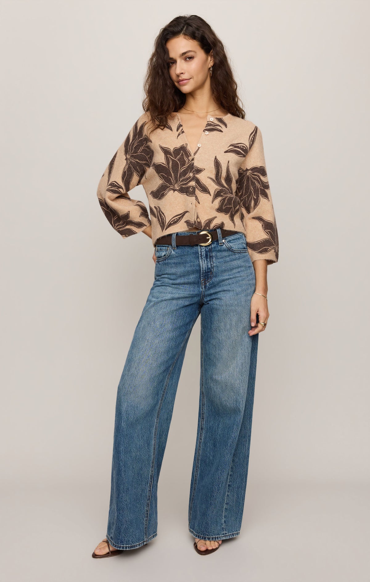 Z Supply Valor Floral Cardigan - Soft Ecru-Hand In Pocket