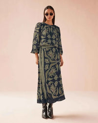 Omika Ayla Blouse- Alexia Onyx-Hand In Pocket