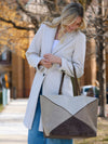 ROMY TOTE: TAUPE-Hand In Pocket