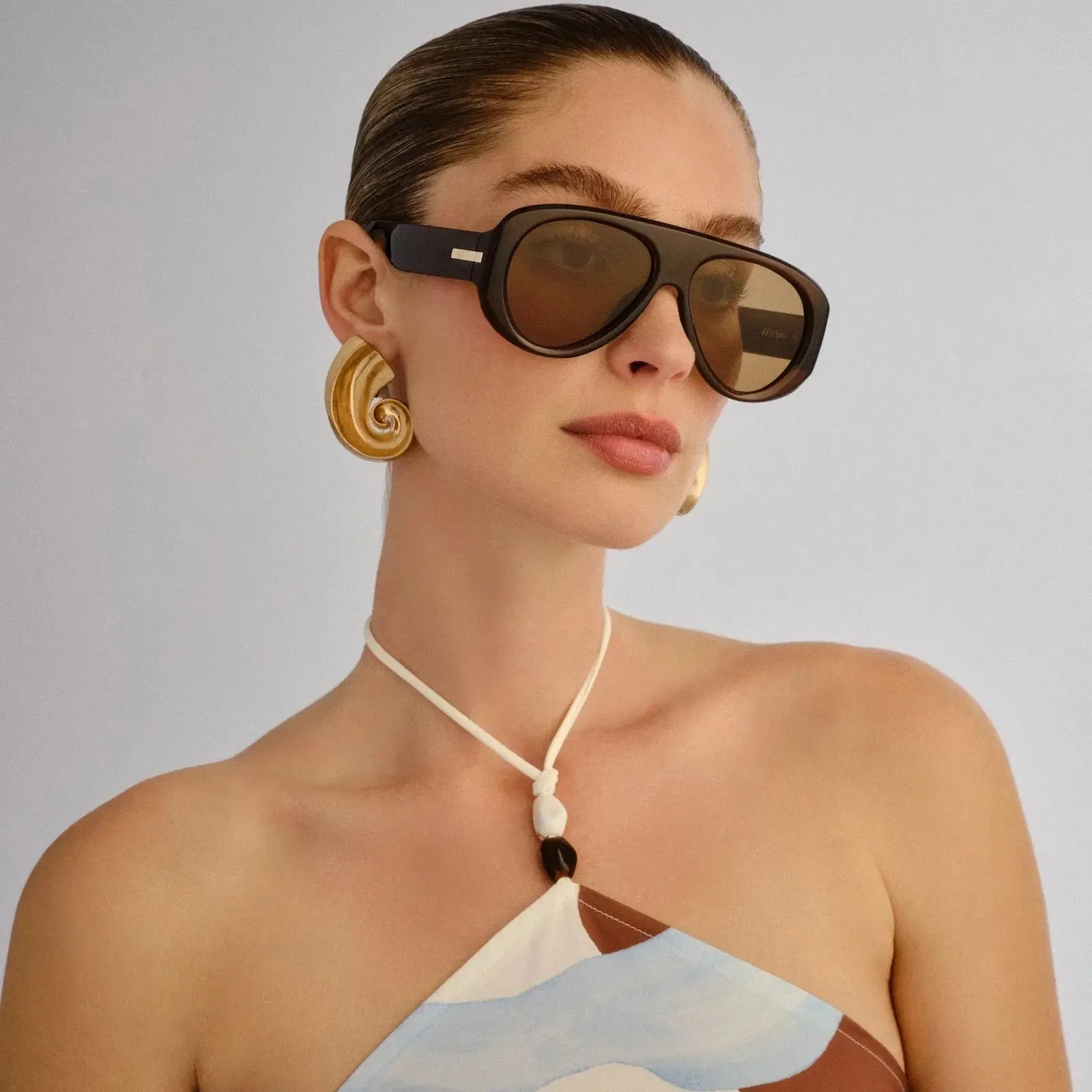 Le Specs Dream Boat - Cocoa-Hand In Pocket