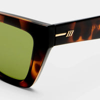 Le Specs Le Coeur - Dark Tort-Hand In Pocket