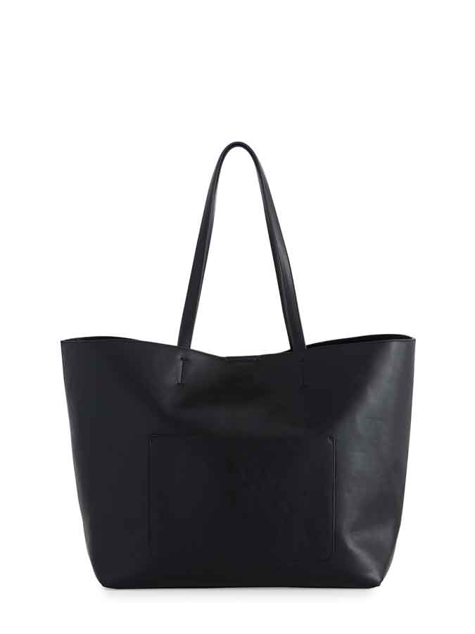 ROMY TOTE: TAUPE-Hand In Pocket