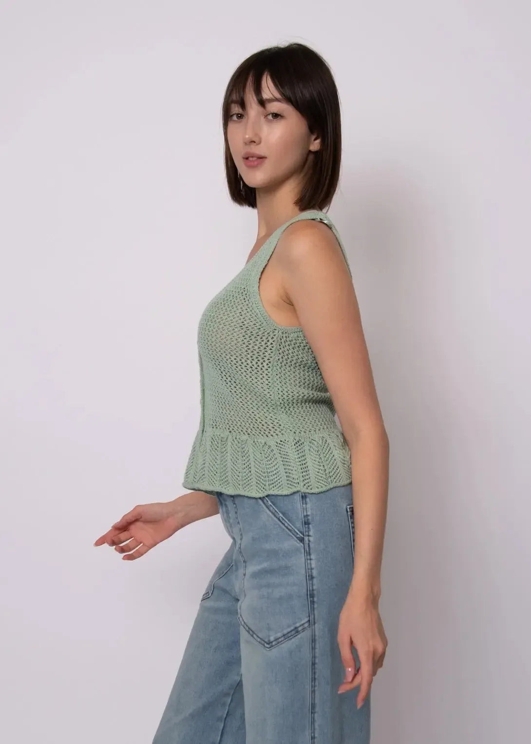 RD Style Malena Sleeveless Cardigan - Ivy-Hand In Pocket