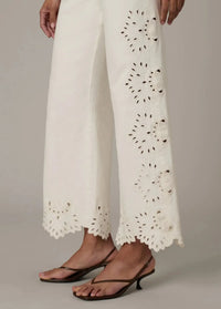 Joe's Jeans The Mia Ankle W/ Placed Broderie - Ecru Floral-Hand In Pocket