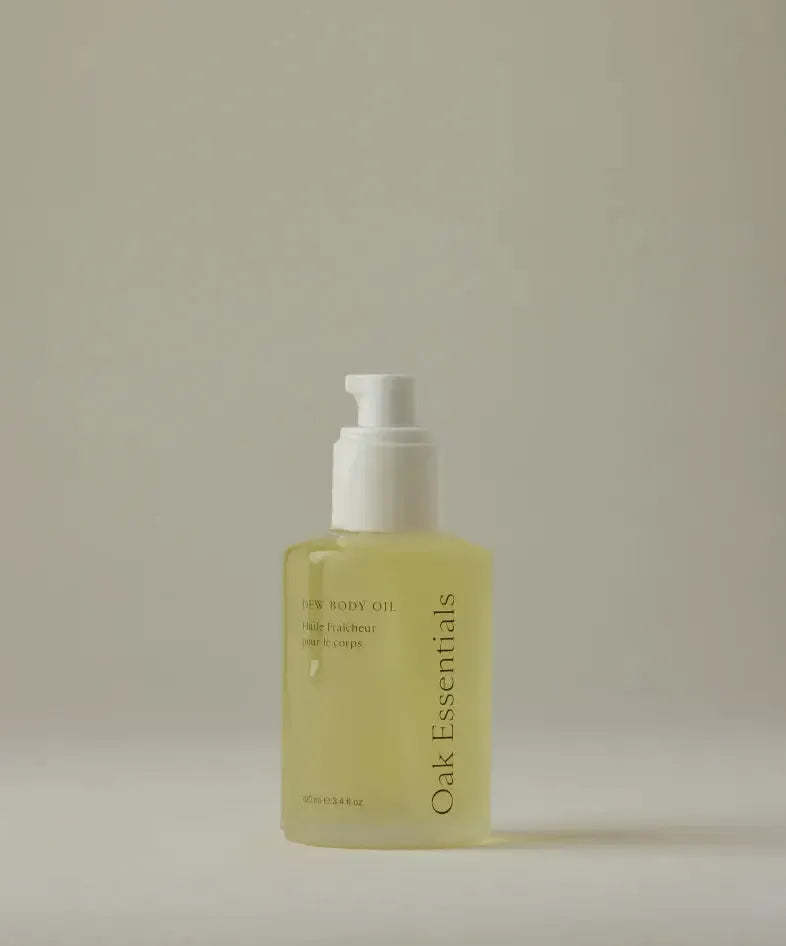 Oak Essentials Dew Body Oil-Hand In Pocket
